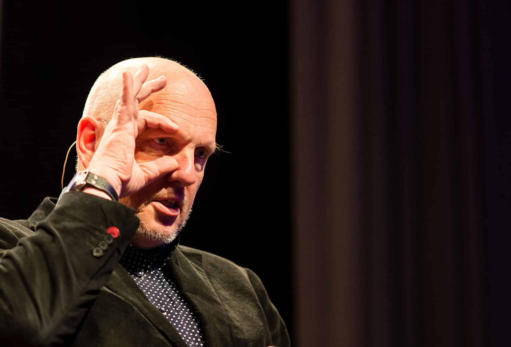 Ruud Veltenaar aan het werk