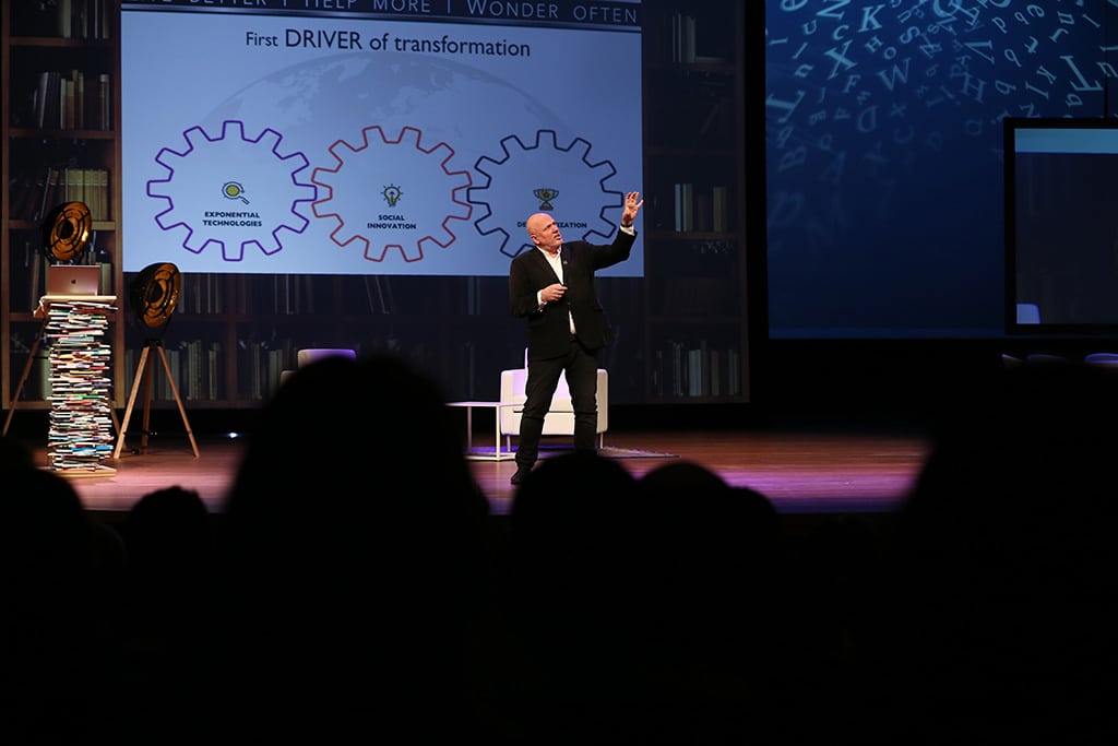 Ruud Veltenaar aan het werk